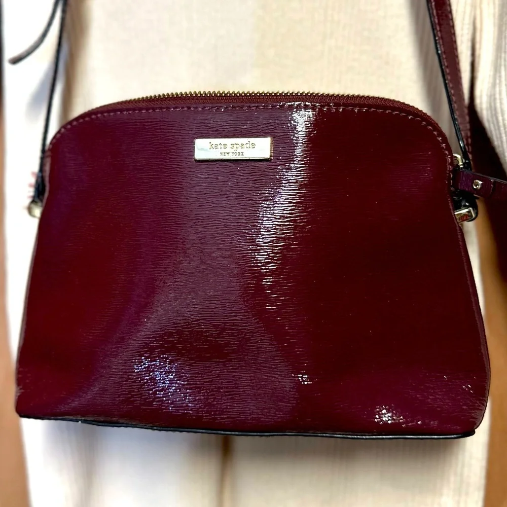 kate spade Burgundy Saffiano Patent Leather Crossbody and Shoulder Bag ♠️